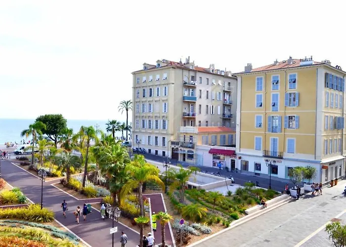 06j - Superb Duplex Loft With Ac - Sea View