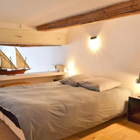 06j - Superb Duplex Loft With Ac - Sea View Appartement