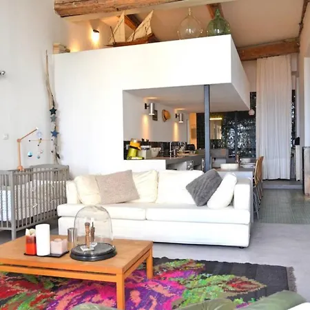 06j - Superb Duplex Loft With Ac - Sea View Appartement *