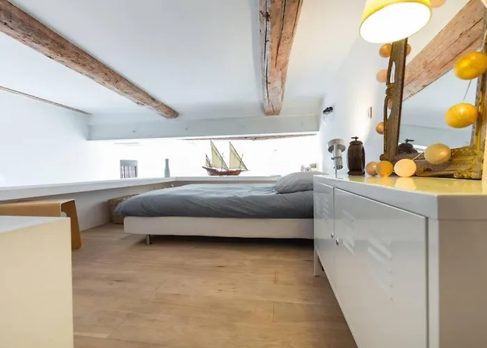 Appartement 06j - Superb Duplex Loft With Ac - Sea View *