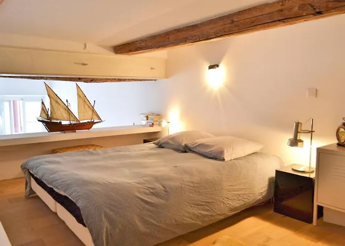 06j - Superb Duplex Loft With Ac - Sea View Appartement